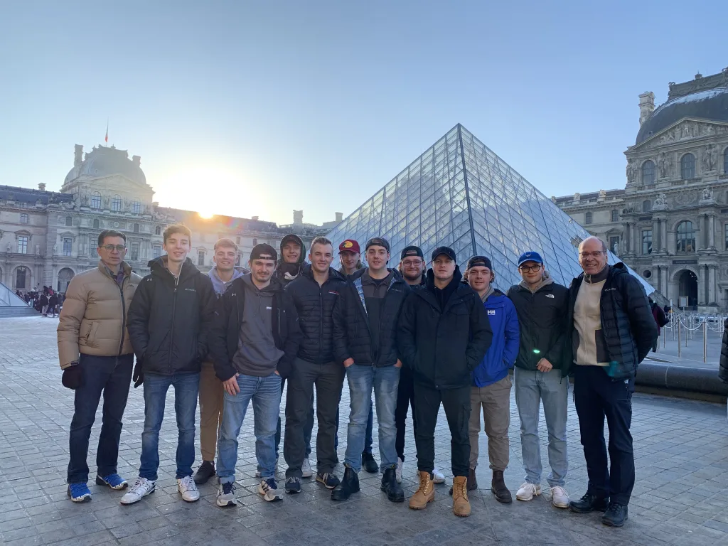 Visite du Louvre en France