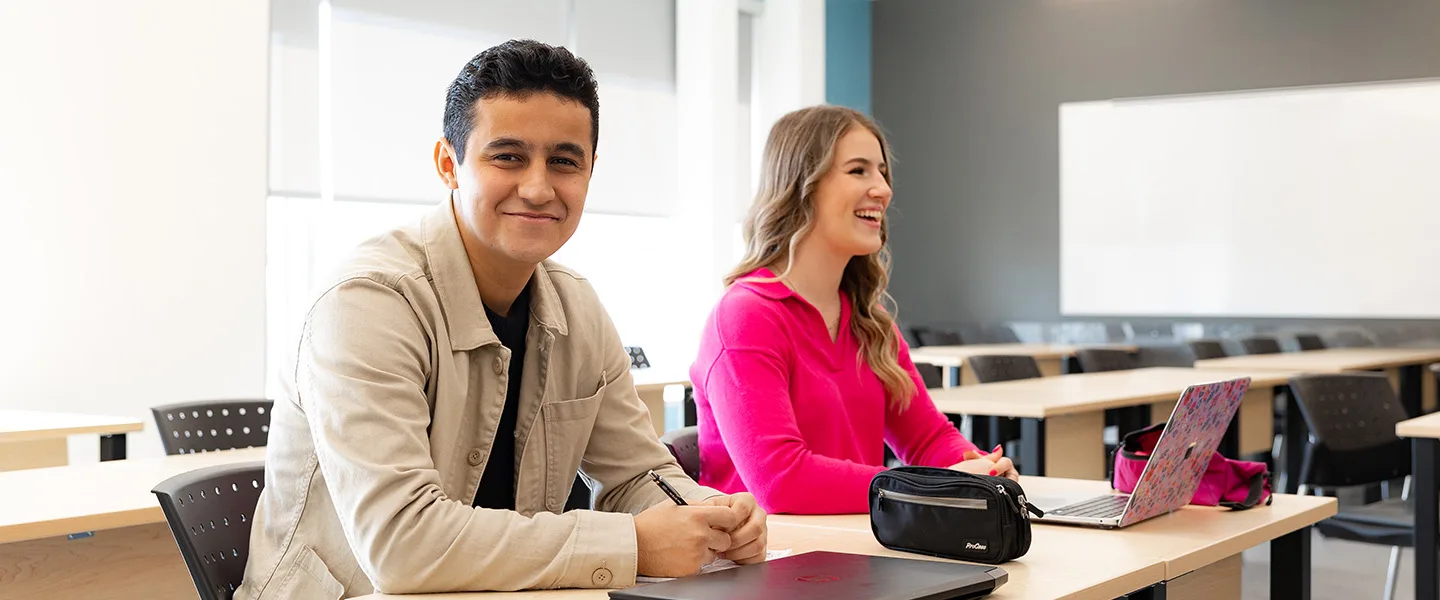 Étudiants qui assistent à un cours
