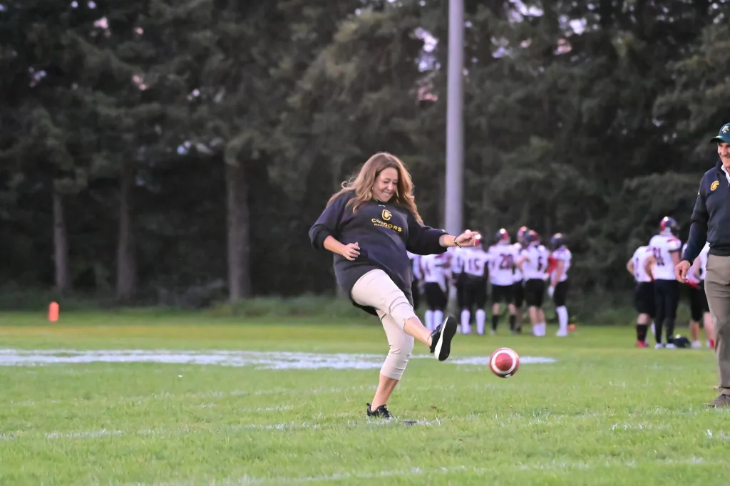 Botté d'envoi Directrice générale Caroline Bouchard