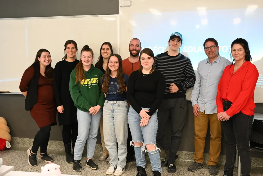 Ambassadeurs et ambassadrices pour l'éclipse solaire totale 2024