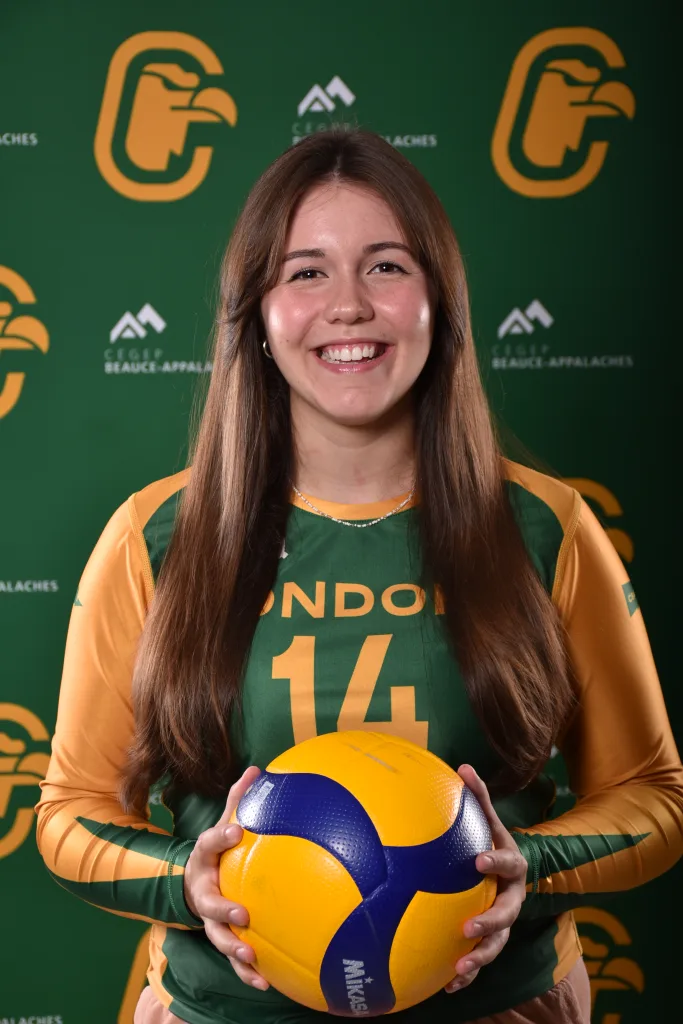 Étudiante-athlète Condors Nelyane Gilbert