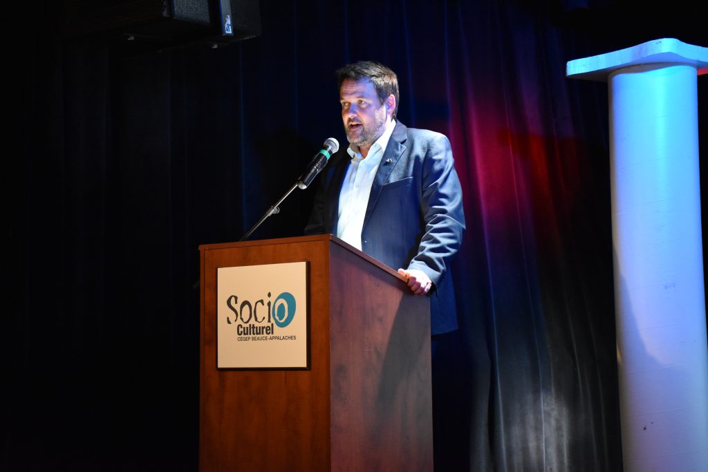 Jean-Philippe Vachon, directeur des études et de la vie étudiante