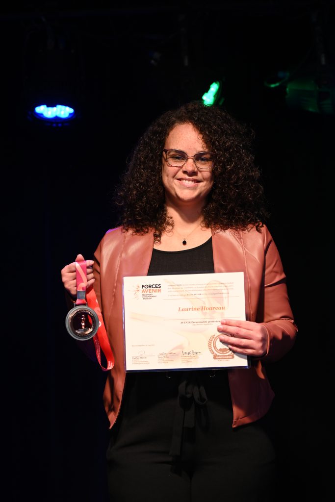 Laurine Hoareau (Soins infirmiers) a été reconnue dans la catégorie Personnalité persévérante.